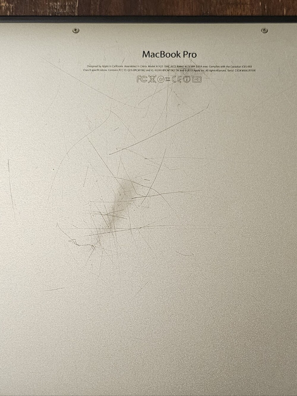 Apple 2013 13" MacBook Pro 250gb 8GB i7 (Heavy cosmetic damage) - Picture 3 of 12